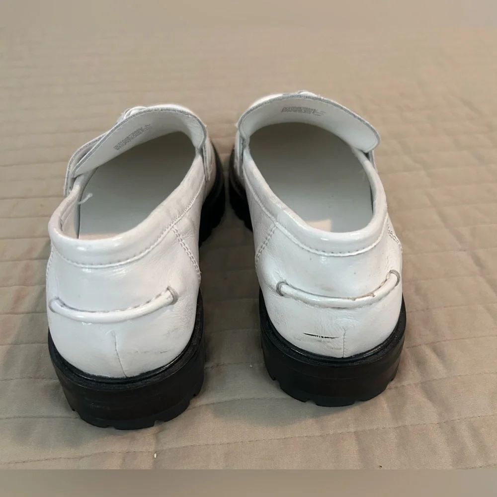 Steve Madden White Leather Upper Loafer Shoes - Picture 6 of 11